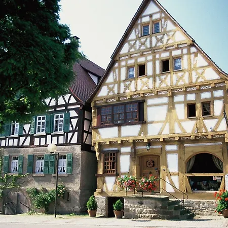 Restaurant Zum Nachtwaechter Otel 3*