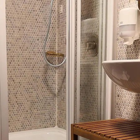 Restaurant Zum Nachtwaechter Szálloda 3*