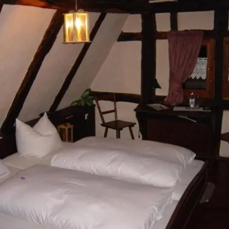 Restaurant Zum Nachtwaechter فندق 3*